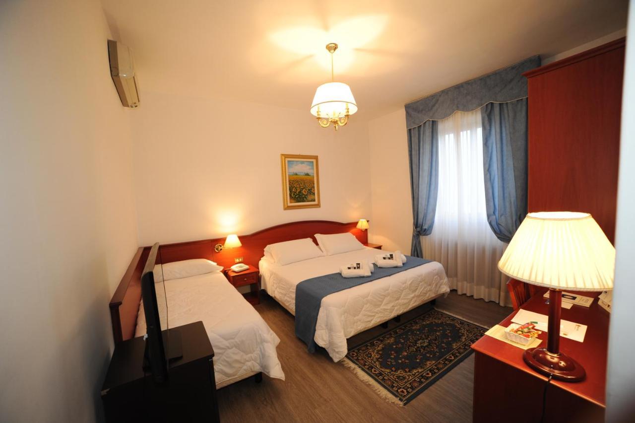 Hotel Svevia Altamura Luaran gambar