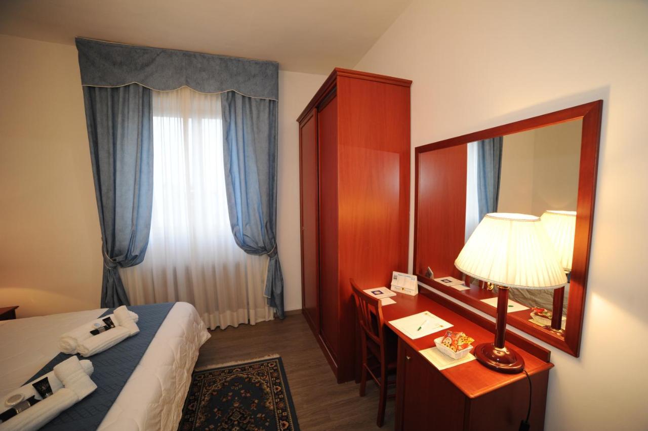 Hotel Svevia Altamura Luaran gambar