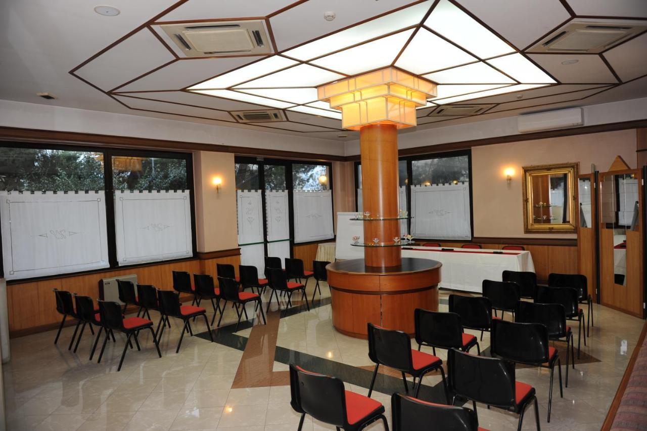Hotel Svevia Altamura Luaran gambar