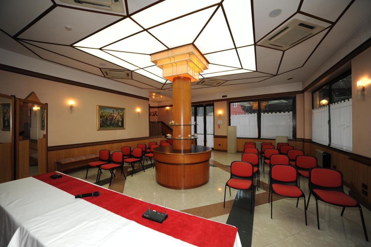 Hotel Svevia Altamura Luaran gambar