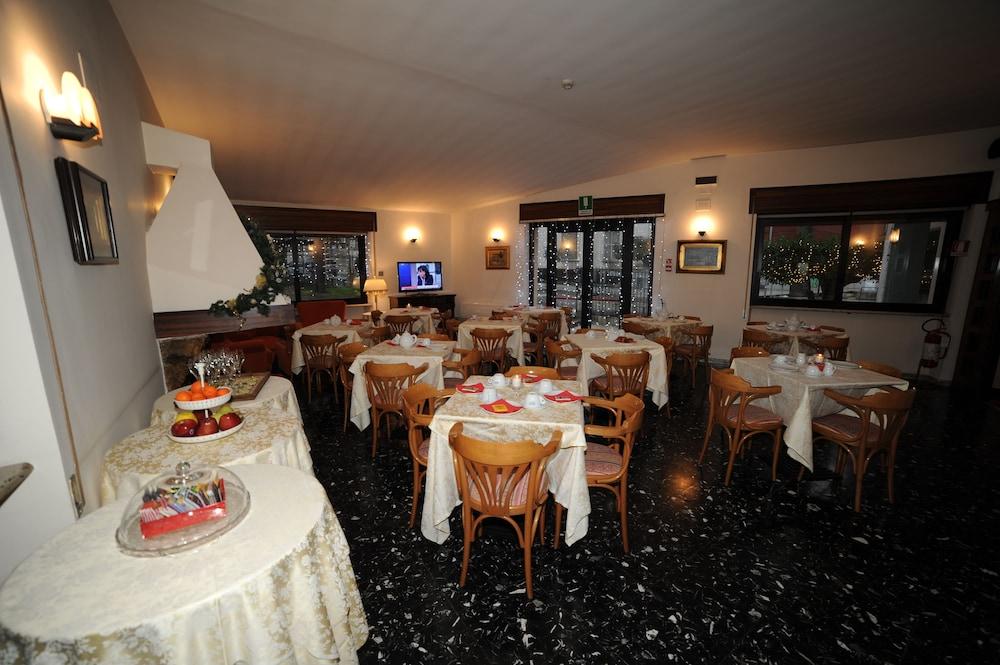 Hotel Svevia Altamura Luaran gambar